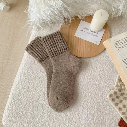 Amélie Cozy Mid-Calf Socks (5 Pairs)